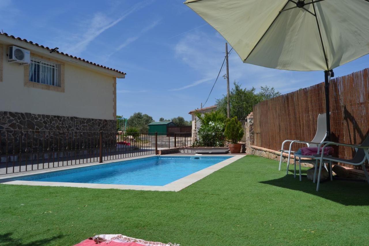 Casa Rural La Finca Guadamur エクステリア 写真